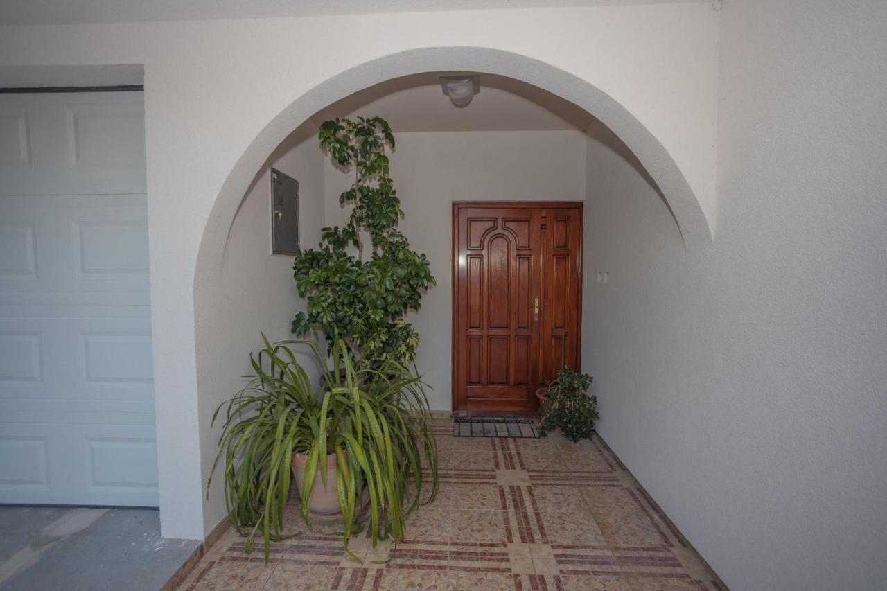 Villa Montanja 赫尔采格诺维 外观 照片